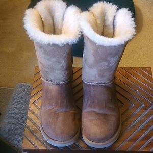 UGG Tan Shearling-Lined Winter Boots